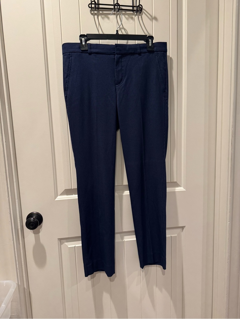 Banana Republic Women's Navy Pinstripe Dress Pants Size 8 Stretch Pockets
